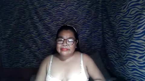 chenita_kits online show from December 4, 2:30 pm