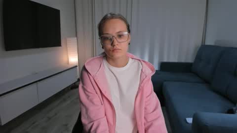 Anna online show from November 13, 11:53 am