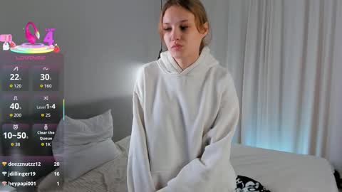 Anna online show from December 1, 11:03 am