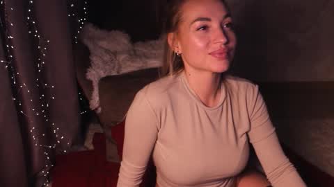 CherryBomb online show from January 11, 2:00 pm