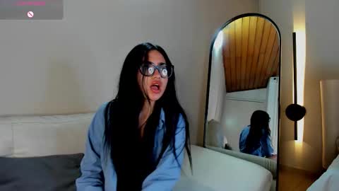 cherry_bunnyx online show from March 1, 8:25 am