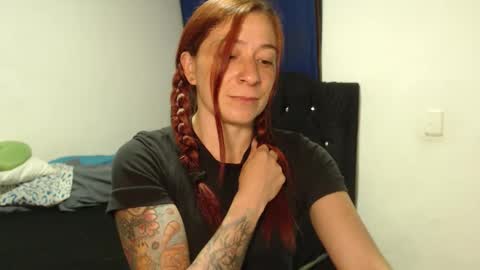 cherry  aleja online show from December 2, 11:27 pm