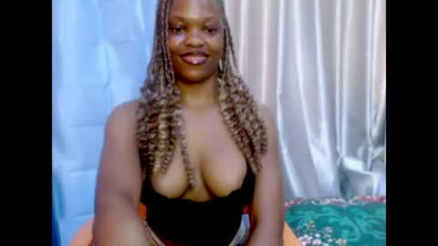Sophie online show from July 13, 8:04 am