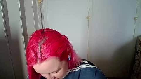 cherrybaby_0 online show from March 28, 5:40 am