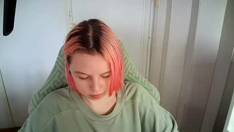 cherrybaby_0 online show from August 3, 9:26 am