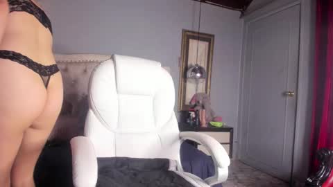 Cherry Glow  online show from October 6, 1:06 pm