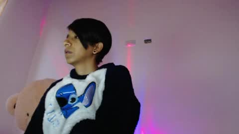 cherrybombsweet online show from April 19, 10:37 am