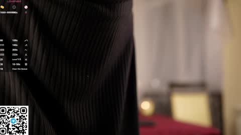 Loise online show from April 24, 5:27 pm