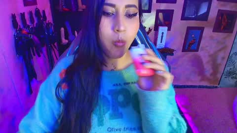 cherry online show from October 6, 3:50 pm