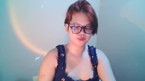 chesca online show from February 18, 6:18 pm