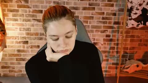 Bella online show from November 27, 9:01 am