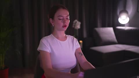 chillwithstacy online show from February 25, 10:09 pm