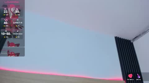 Chiqui online show from December 16, 7:20 pm