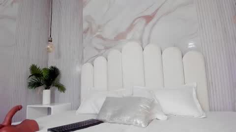 chloe_blowjob online show from February 5, 7:50 pm