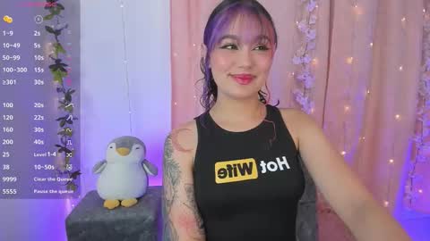 Chloe  online show from November 12, 1:58 am