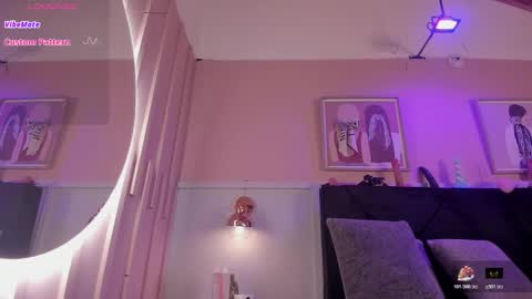   online show from February 19, 6:18 pm