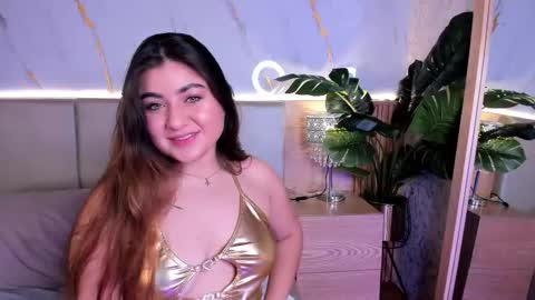 Chloee online show from October 3, 2:22 pm