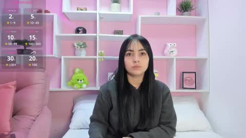 Chloe online show from February 15, 2:38 pm