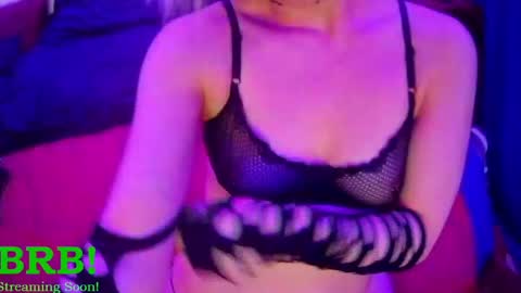 Chloekissxo online show from March 11, 12:33 am