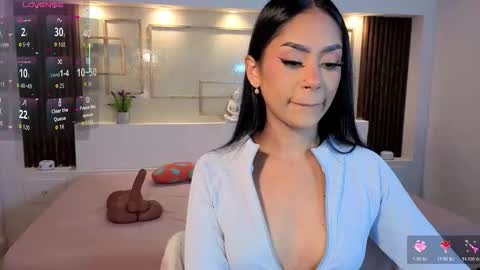 Chloe Moon online show from September 11, 12:05 pm