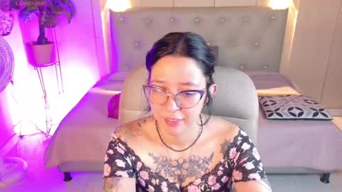 Chloe rosse online show from September 17, 1:36 am