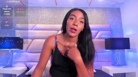 CHLOE  online show from January 27, 9:00 pm