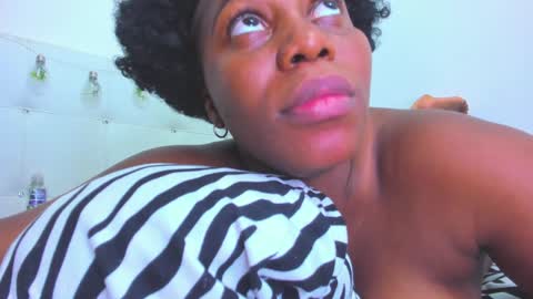   online show from January 11, 9:15 am