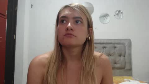 Yarixa online show from December 6, 1:40 am