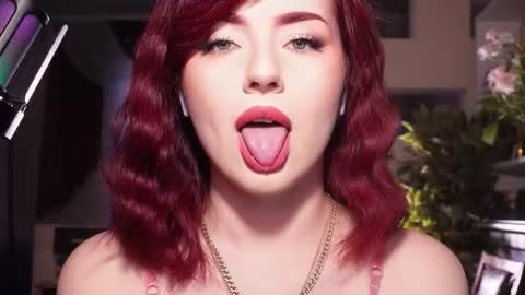 chriss_foxx online show from September 19, 3:22 pm