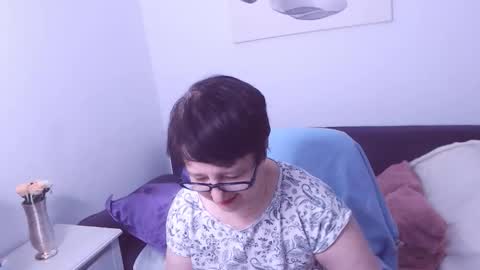 Christa online show from November 7, 7:30 pm