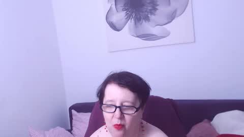 Christa online show from March 28, 9:35 pm