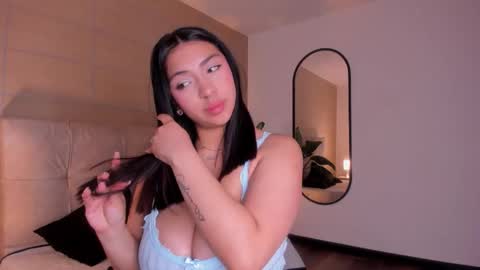 Christine  online show from February 10, 12:19 pm