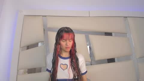 instagram chrystaljade.1 online show from February 24, 1:19 pm