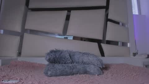 instagram chrystaljade.1 online show from September 18, 1:31 pm