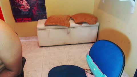 kate   online show from February 15, 3:28 pm