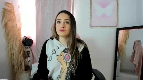 Ciindy Lovers online show from March 23, 3:40 pm