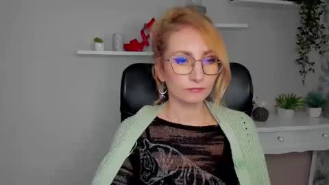 Cinderella online show from March 9, 6:38 am