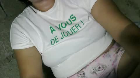 cindy_hot23 online show from March 8, 9:46 am