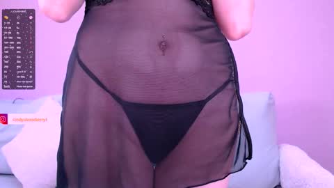 Cindy    online show from October 14, 6:32 pm