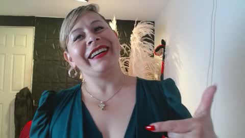 cinthia1609 online show from January 12, 8:14 pm