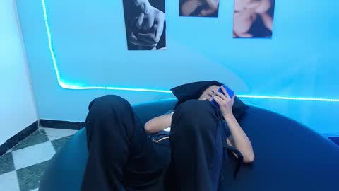 Cinthya online show from March 19, 6:34 pm