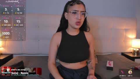 Cintya online show from December 12, 2:26 am