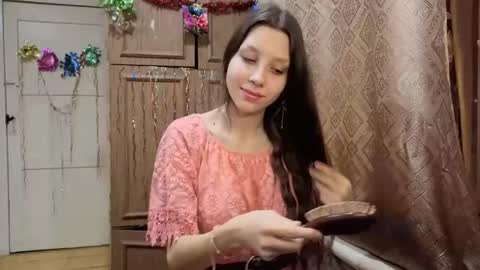 Lisa Salivan online show from December 16, 11:32 pm