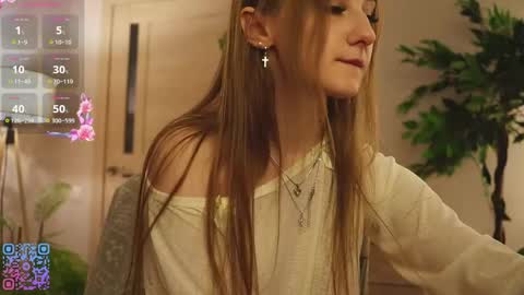 Little Amy online show from April 18, 1:24 pm