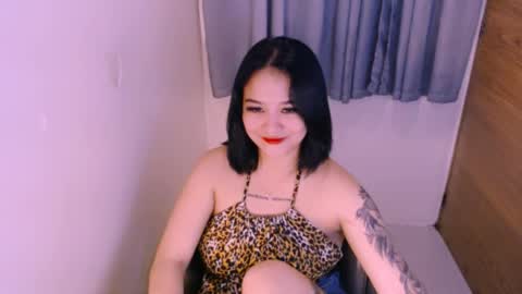 claire online show from April 5, 9:08 am