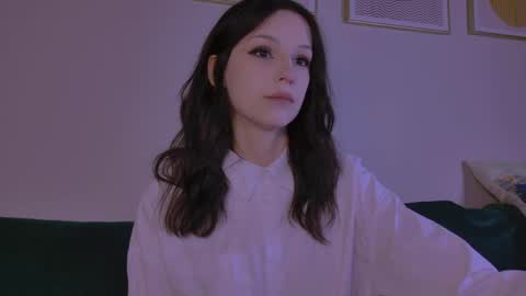 Claire Bennett online show from April 14, 1:38 am