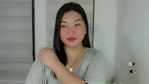 CLAIRE online show from March 4, 3:48 pm