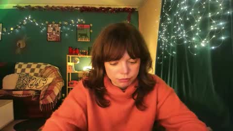 Clancy online show from December 4, 7:36 pm