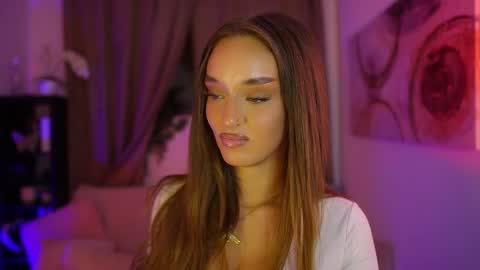 Clara smile online show from September 14, 6:39 pm