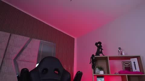 Cleo Adams online show from February 16, 7:52 am